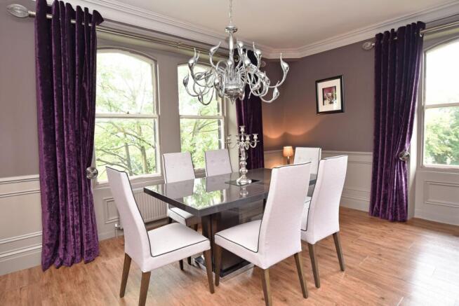 2 bed Flat to rent Image 7