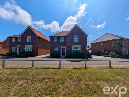 Liddicoat Road, Staplehurst, Kent, TN12 0GB