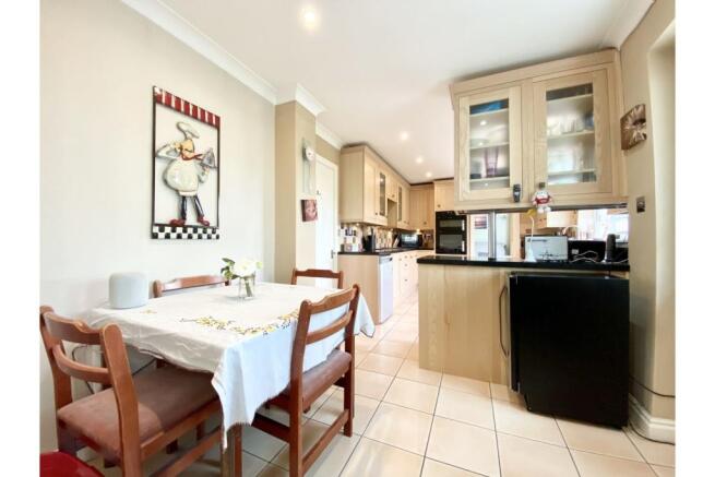 Kitchen/Breakfast