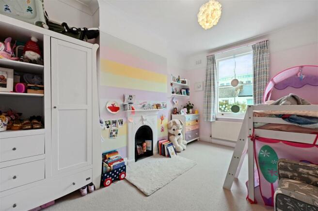 FB - 58 Bradmore Park Road - BedroomC3 (1).JPG