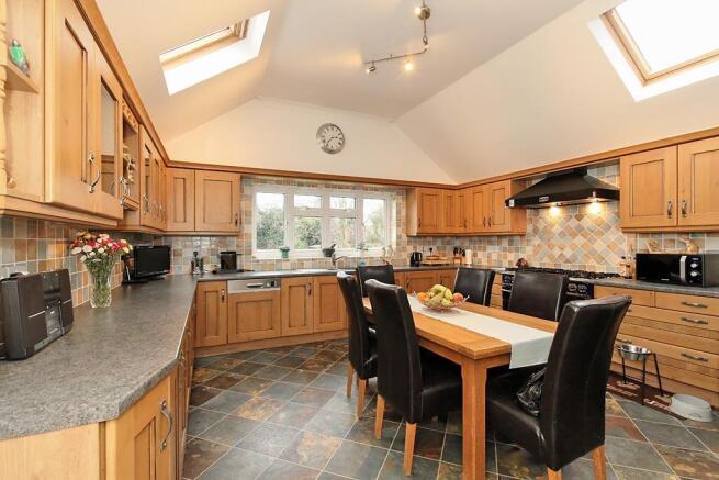 Park-Kitchen_1.jpg