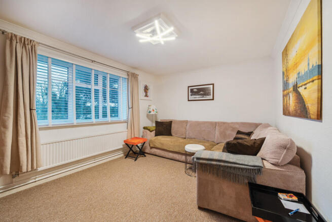 1418978-5-699caa2...