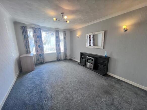 5 The Hollows lounge.jpg