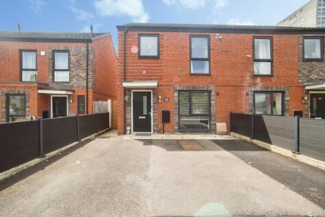 Landos Road, MANCHESTER, Lancashire, M40