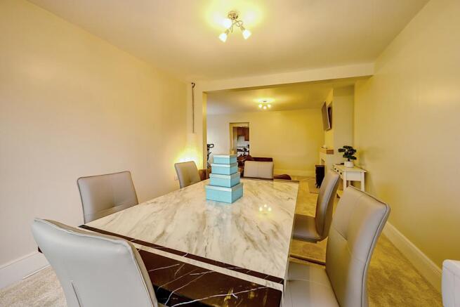 Living / Dining Room