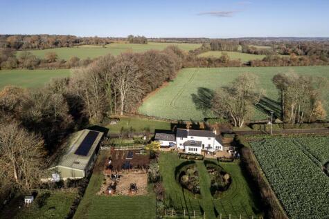 Farringdon, Alton, GU34