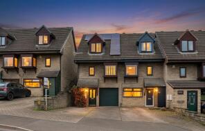 86, Fox Hill Road, Sheffield S6 1HB
