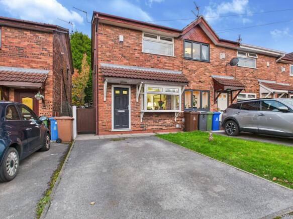 CAM03729G0-PR0164-STILL003