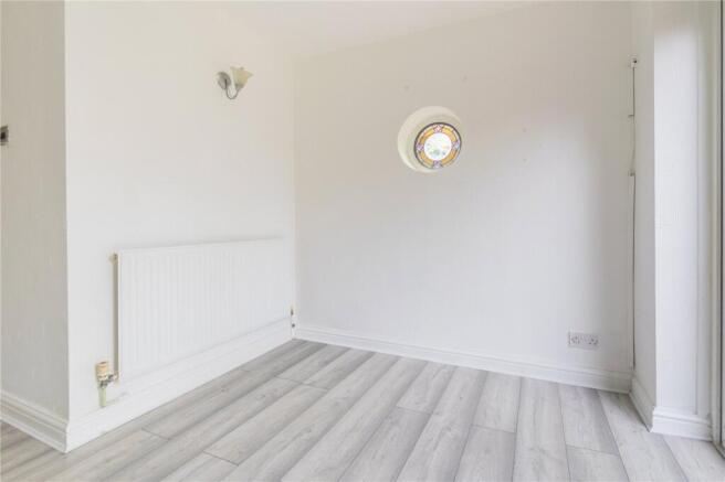 4 bed Semi-Detached for sale Image 10