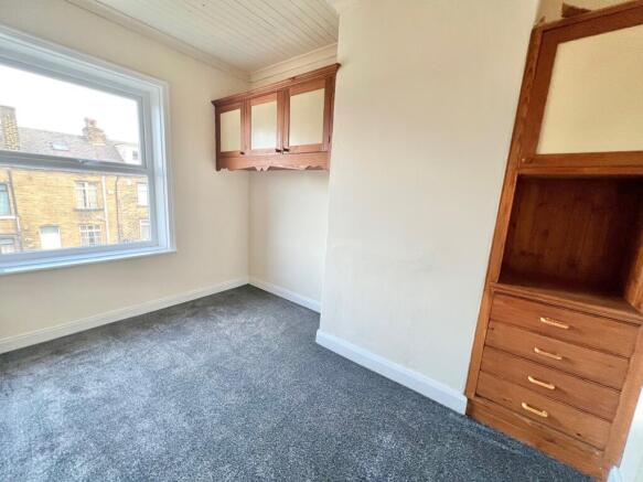 2 bed House to rent Image 6