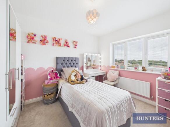 5 bed Detached for sale Image 6