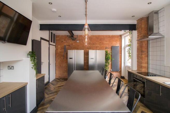 156FRS_June2018-1015