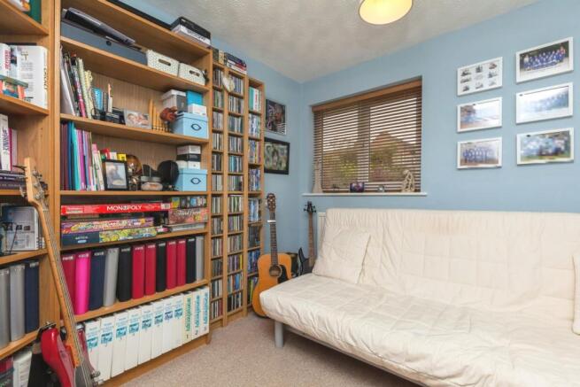 Photo 9