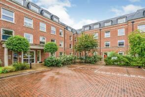 39, Peel Court, College Way, Welwyn Garden City AL8 6DG