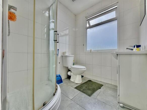 Shower Room/ WC