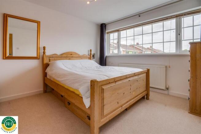 Bedroom 3-1.jpg