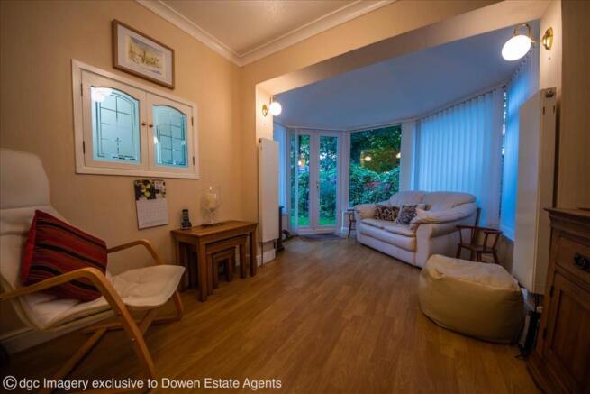 GARDEN ROOM