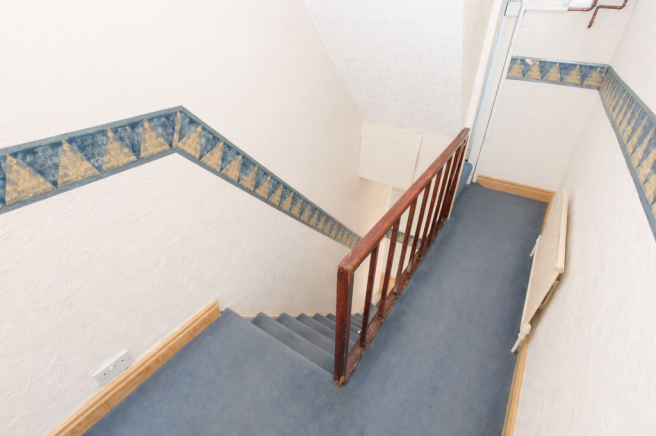 3 bed Terraced for sale Image 8