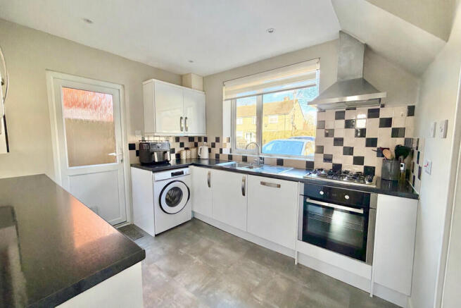 BBAEED62-A7EB-4DE...