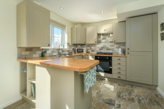 Kitchen Diner-3