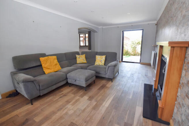 Lounge 4
