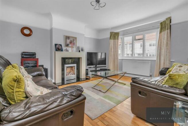 Brockenhurst Way 1 MV-1.jpg