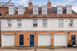 2, Old Vicarage Mews, Bell Lane, Hertford SG14 1FR