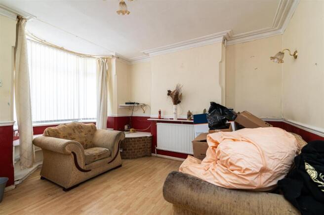 Church Drive, Hucknall, Nottingham photo 4