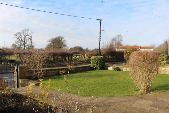 front garden.JPG