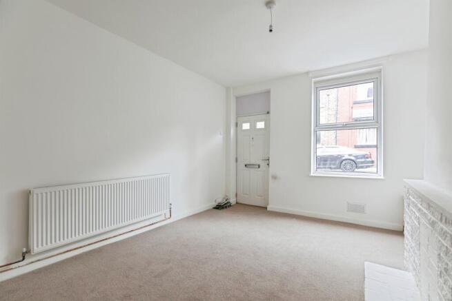 2 bed Terraced for sale Image 7