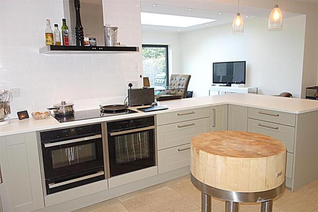 kitchen1.JPG