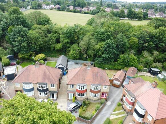 4 bed Semi-Detached for sale Image 12