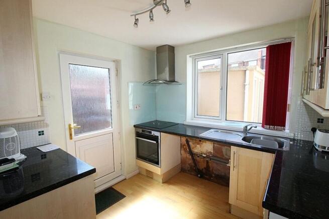 3 bed Semi-Detached for sale Image 9
