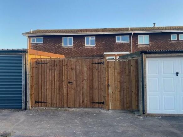 REAR GATES.jpg