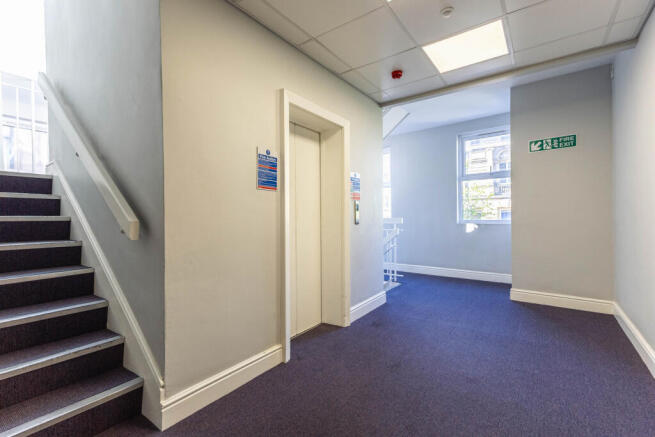 1 bed Flat for sale Image 10