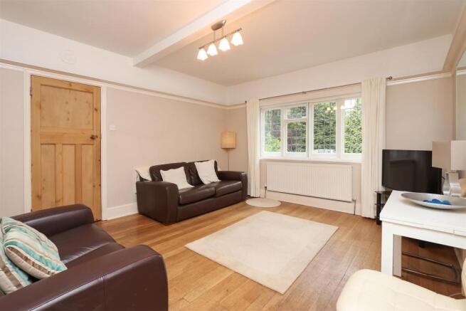 Sitting Room.jpg
