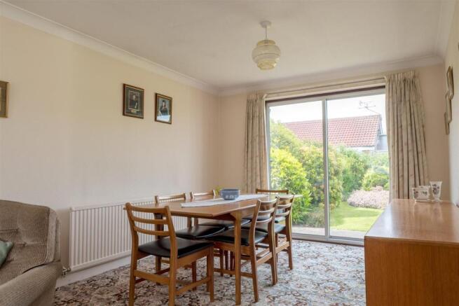 Sitting/Dining Room