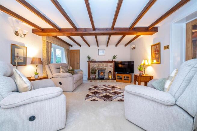 4 Ashing Lane,- Detached house + plot, Dunholme, Lincoln photo 4
