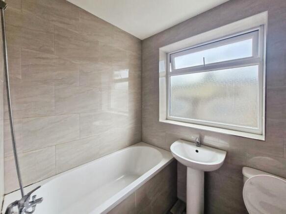 737ec412--4890-9A...