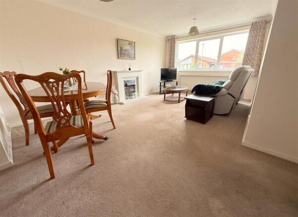 SITTING DINING ROOM