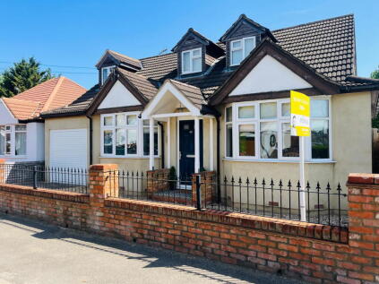 Hamilton Road, Hunton Bridge, Kings Langley, WD4 8PZ