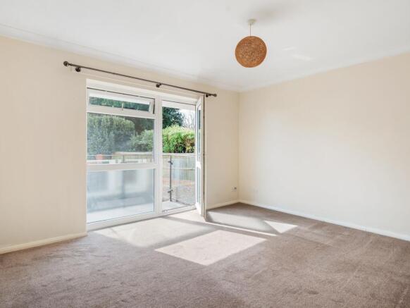 Living Room (view a)