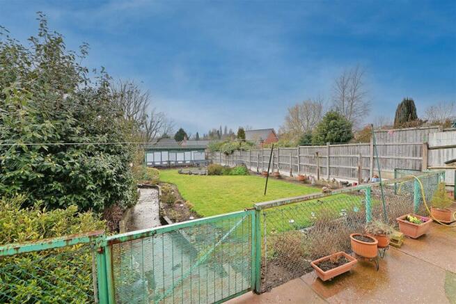 468 Alcester Road - gdn2.jpg