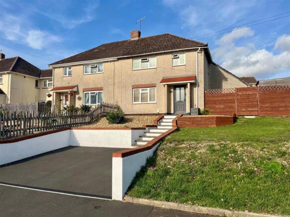 3-bed semi-detached on 10, Stanley Little Road, Salisbury, £315,000