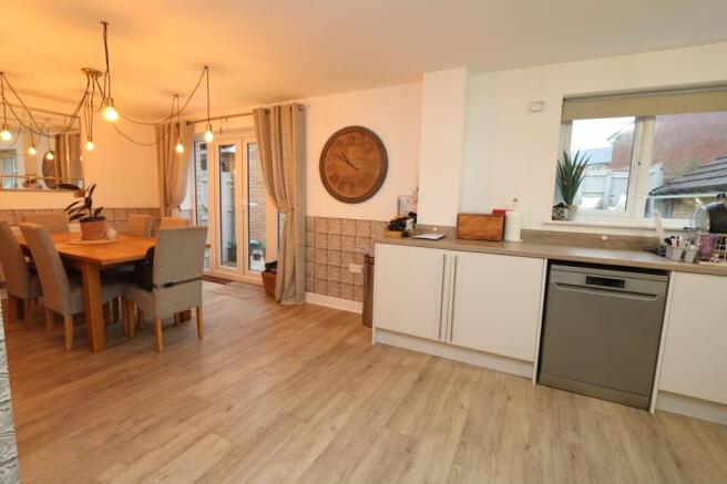 Kitchen/Dining Room