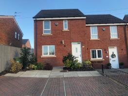 55a, Field Head Lane, Birstall, Batley WF17 9BJ
