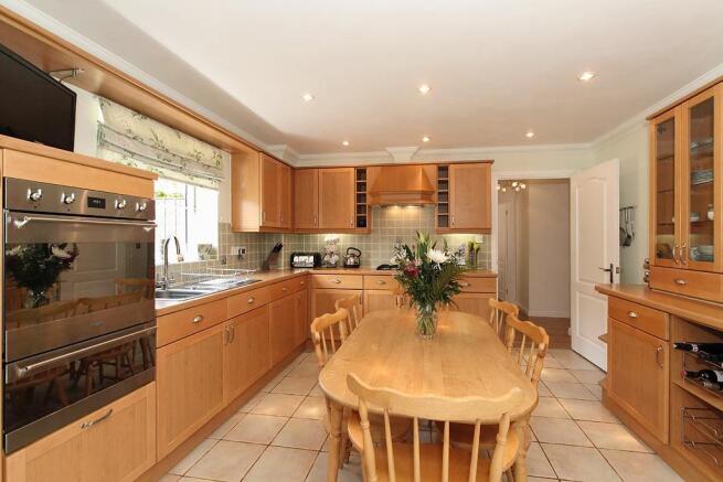 Dent-Kitchen_2.jpg
