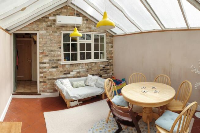 Conservatory / Garde