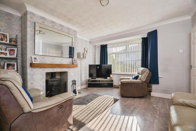 3 bed Semi-Detached for sale Image 5
