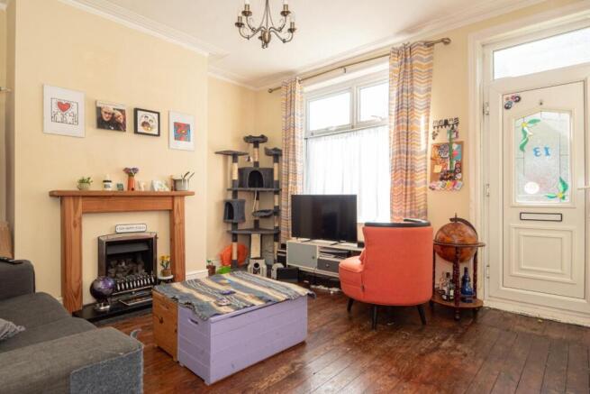 3 bed Terraced for sale Image 6